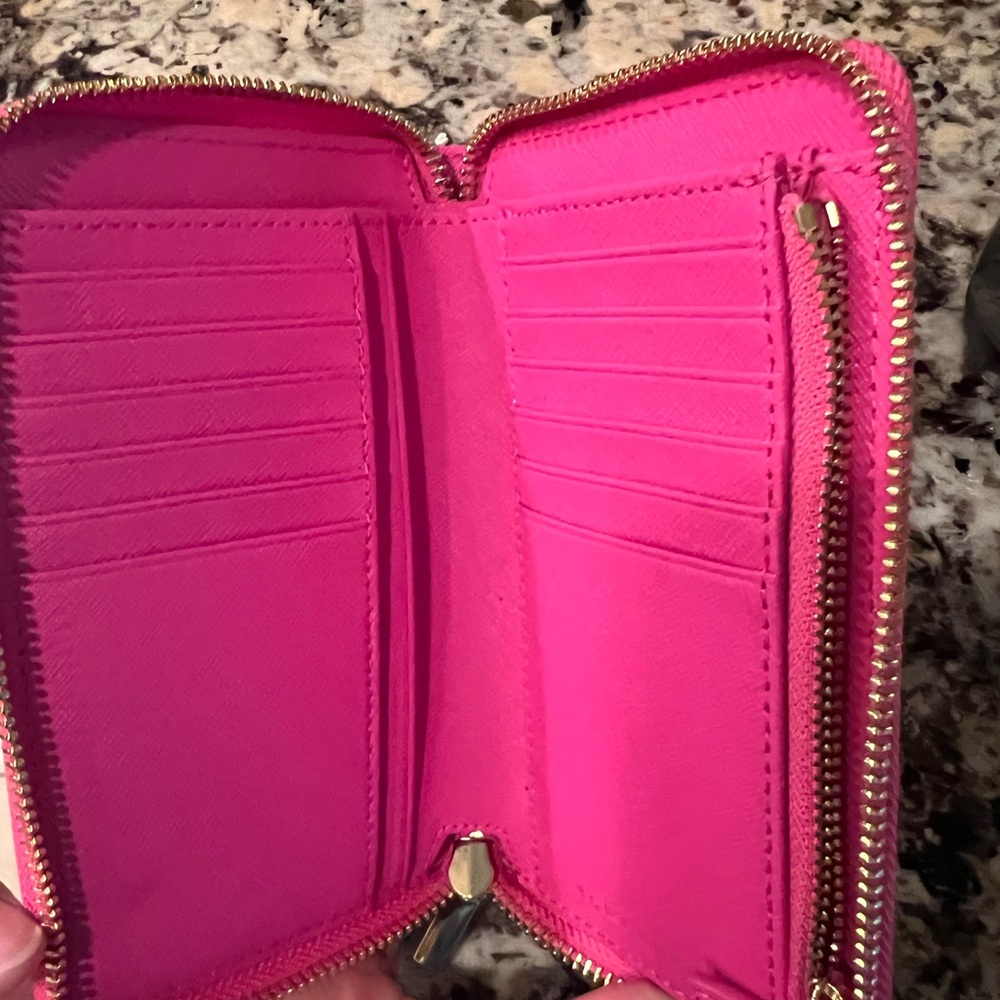 Tory Burch medium wallet